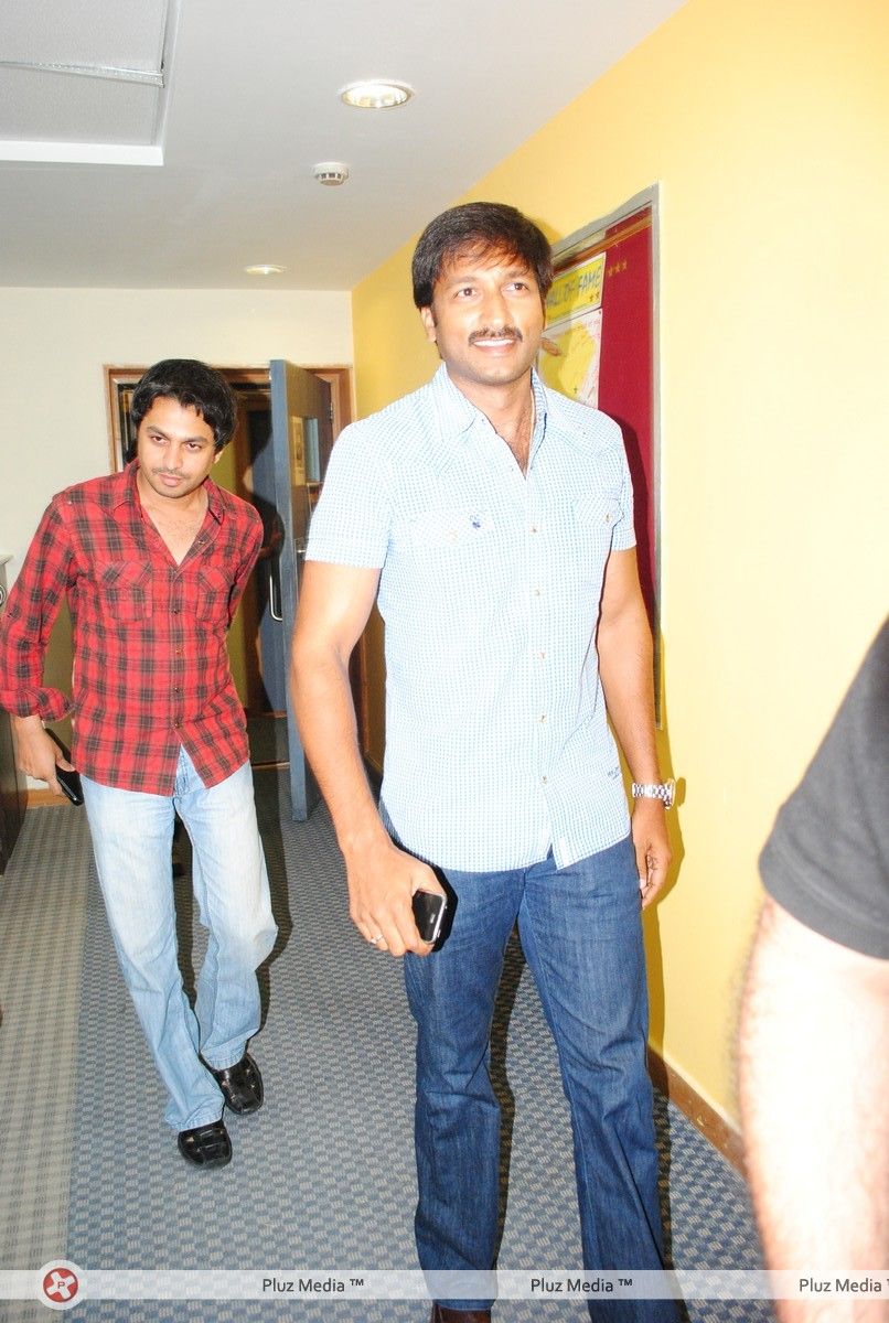 Mogudu Movie Team at Big FM Pictures | Picture 107674